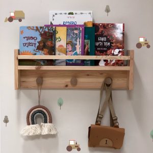 מדף ספרים מעץ עם תלייה עץ